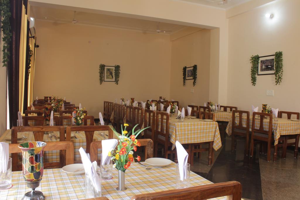 Geetanjali Hotel & Motel Bharatpur Eksteriør billede