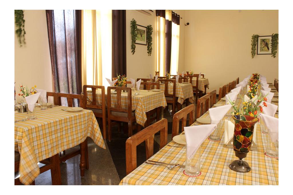 Geetanjali Hotel & Motel Bharatpur Eksteriør billede