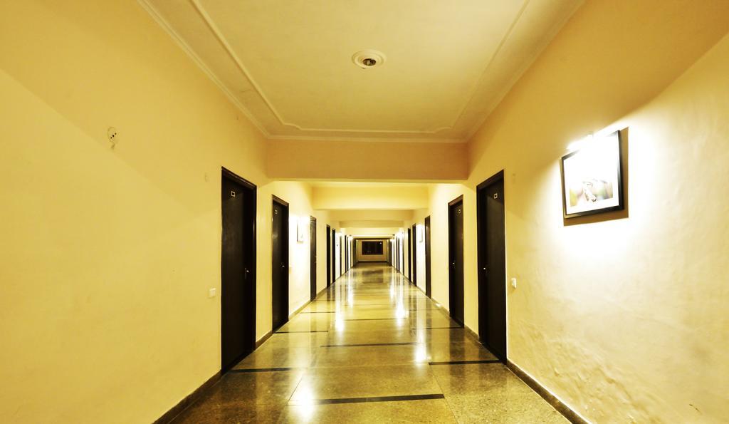 Geetanjali Hotel & Motel Bharatpur Eksteriør billede